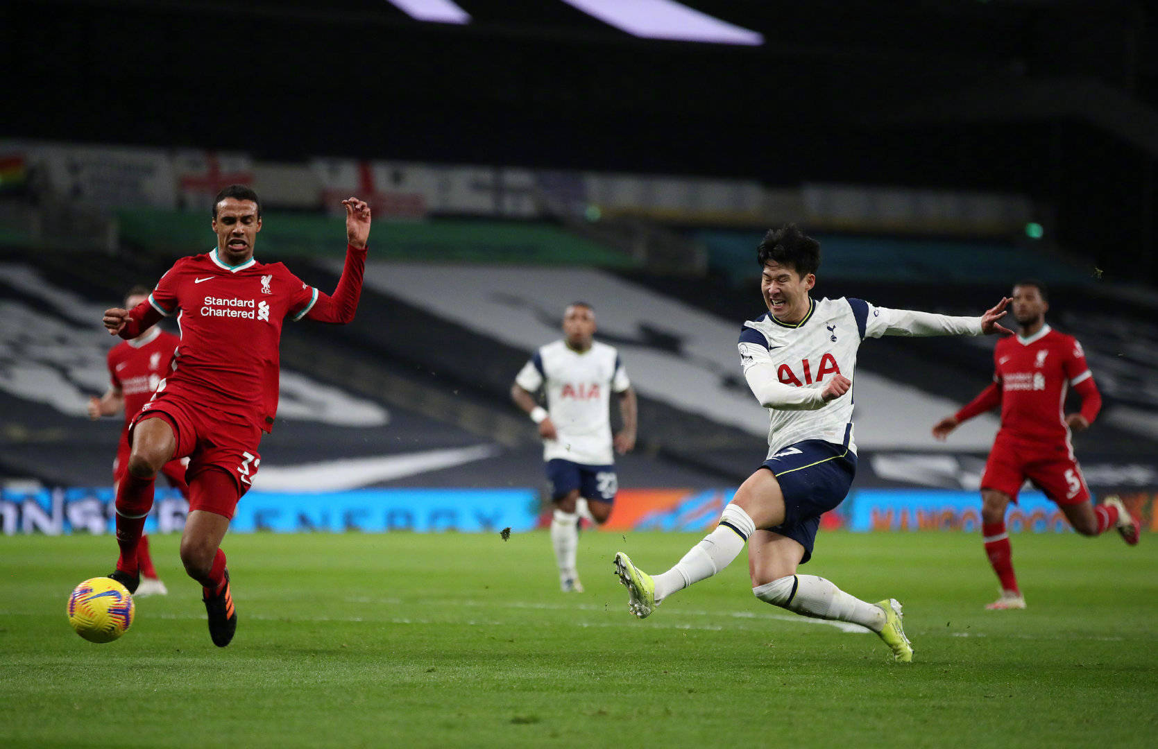 他依旧坚持 他依旧坚持