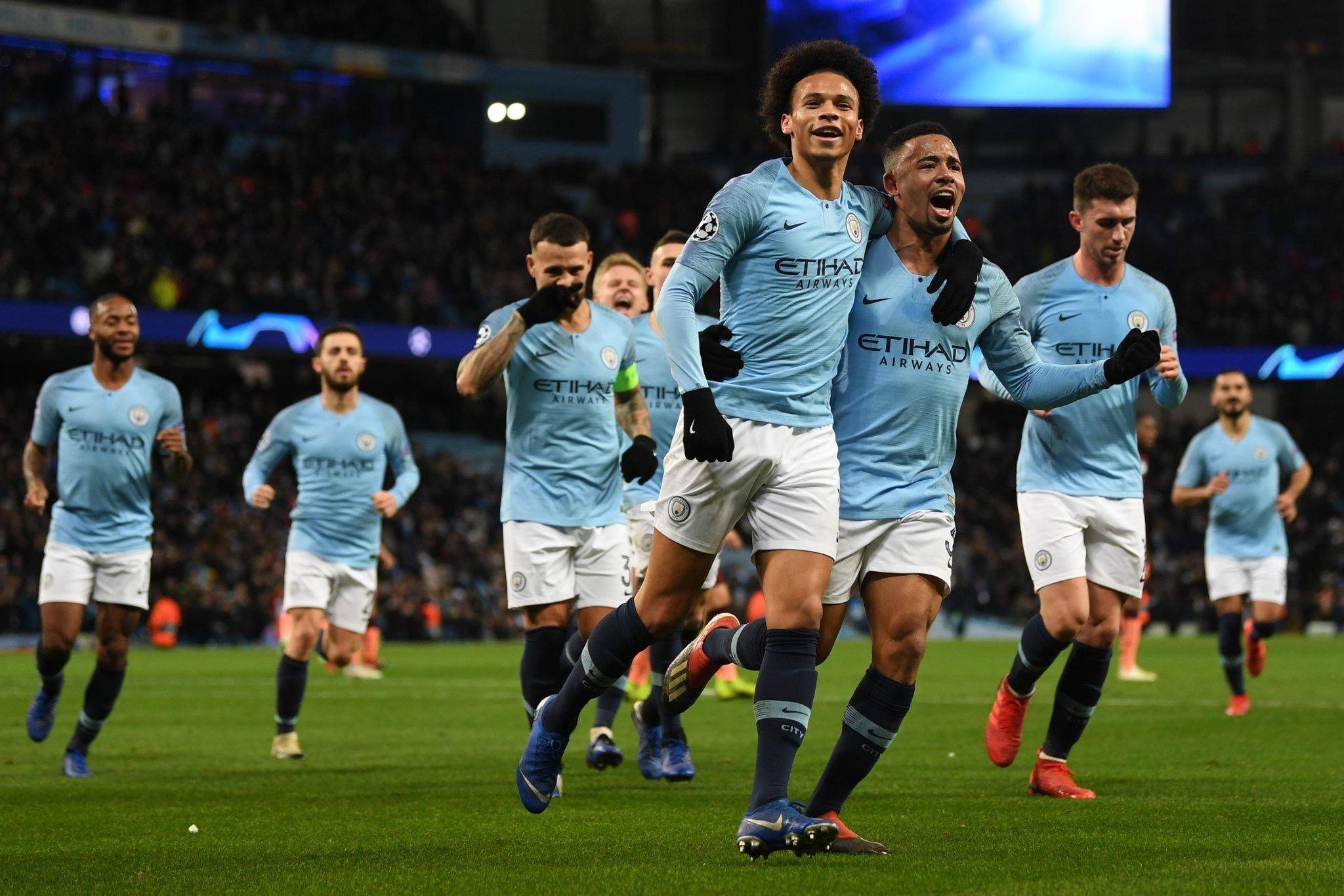 总能掀起一 总能掀起一